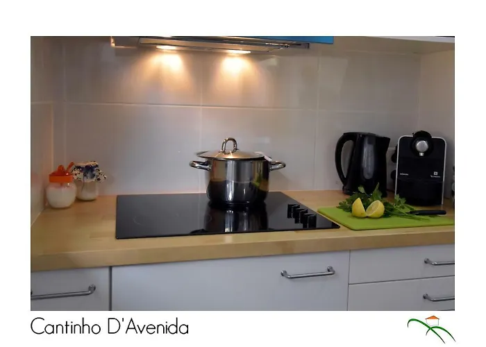 Cantinho D\'Avenida